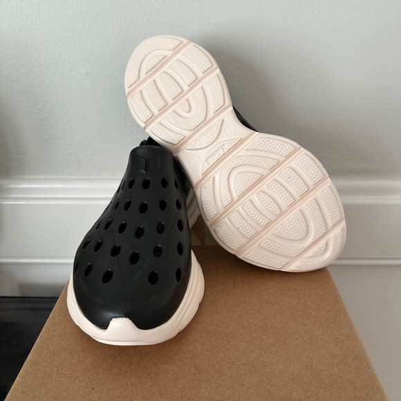 Kane Footwear - Black Cream - Mens 5 / Womens 7 - Picture 11 of 12